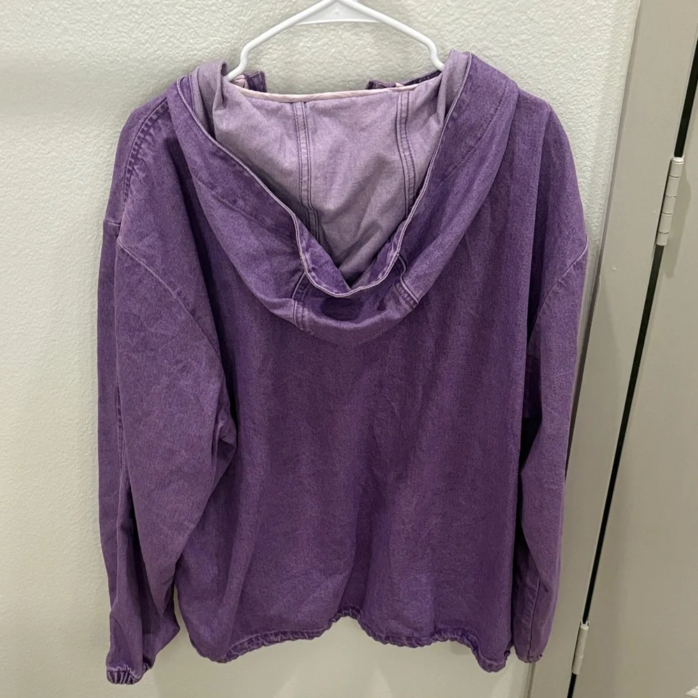 Levi's Purple Hooded Jacket - Picture 2 of 3
